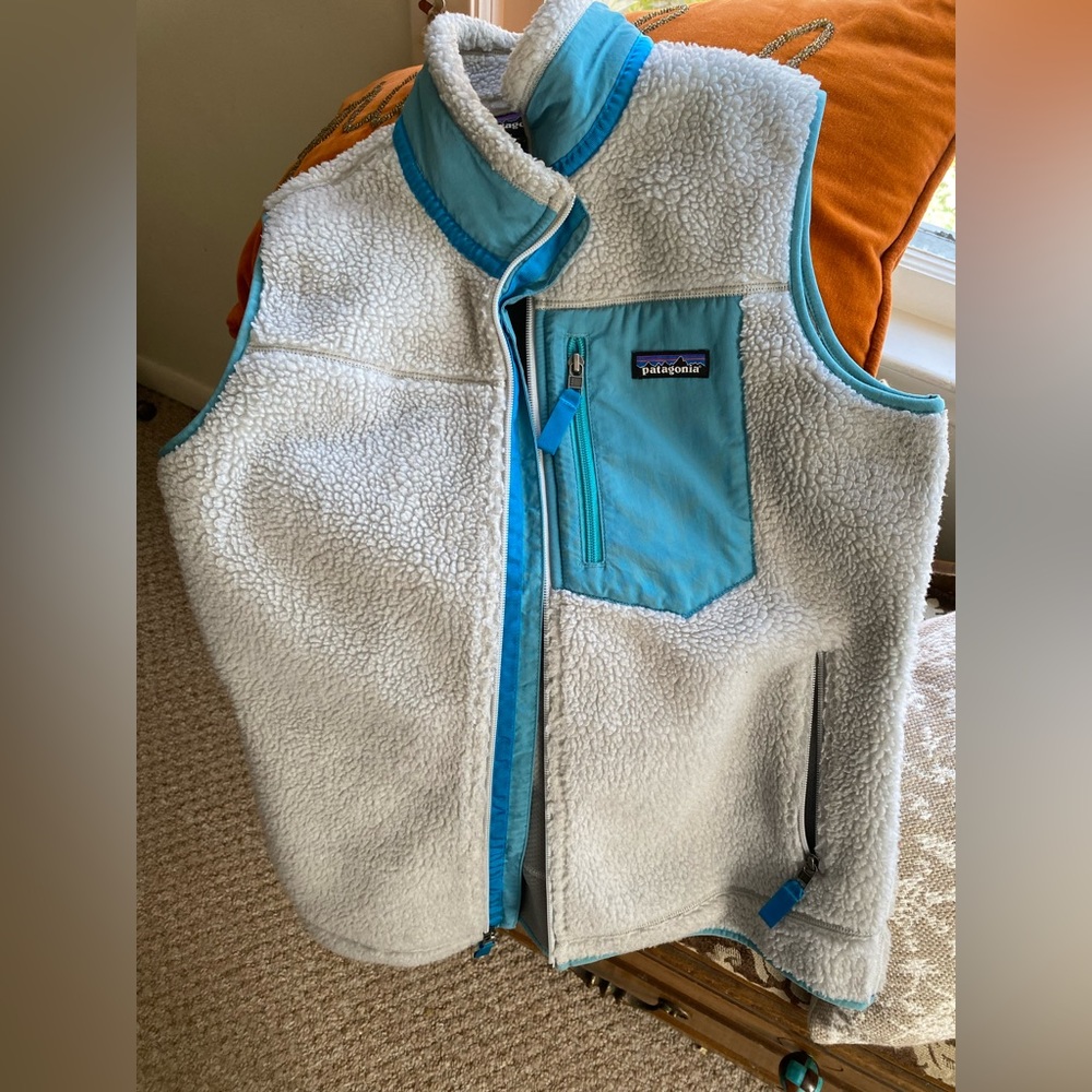 Patagonia Sherpa Vest. Great loved condition!